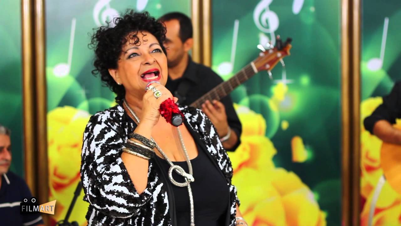 Dodora Cardoso: voz maravilhosa e brilhar no Iate